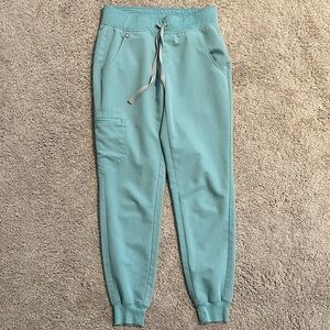 Figs jogger scrub pants